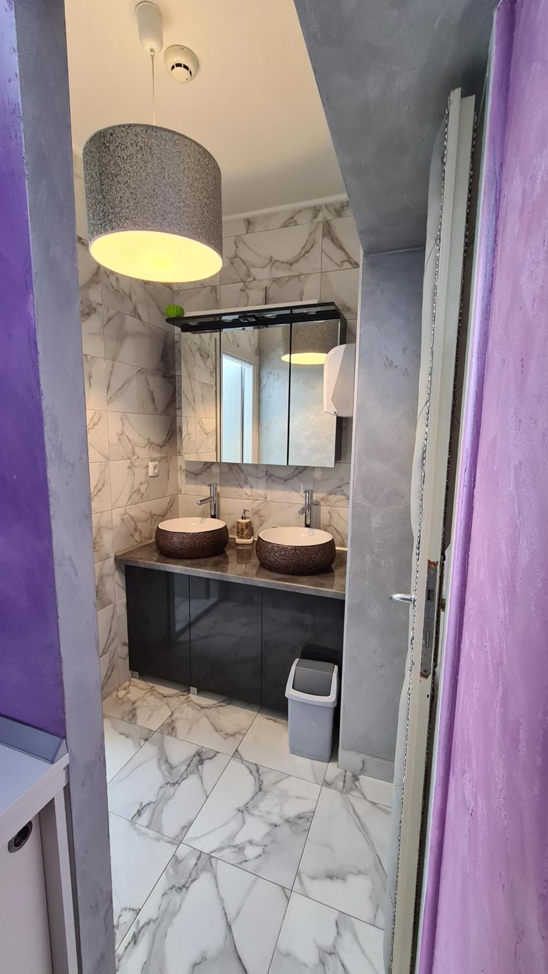 Lux Apartments With Pool Dex Zemun Polje Экстерьер фото
